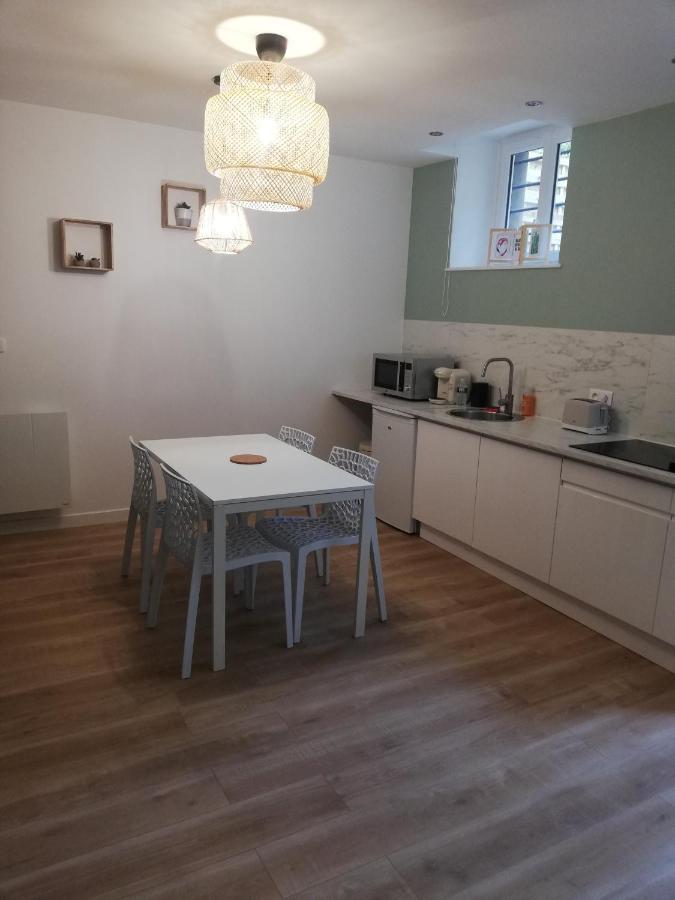 Suite 24 Appart'Hotel-3 Etoiles Le Creusot Ngoại thất bức ảnh